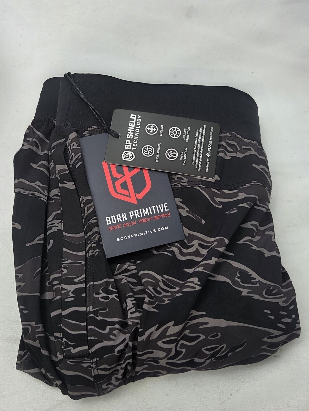 Born Primitive Men's Versatile Short with Compression 7" Large - Picture 7 of 8